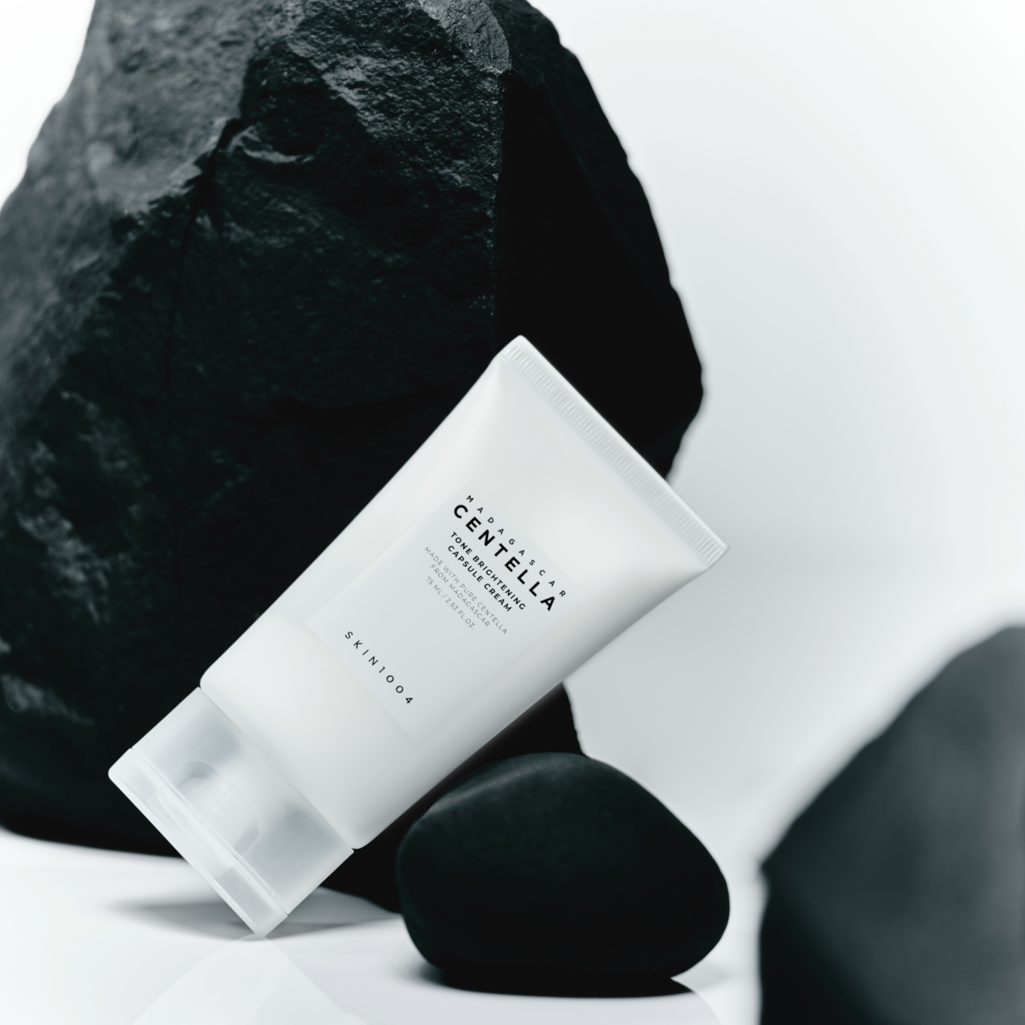 Skin1004 Madagascar Centella Tone Brightening Capsule Cream 75ml – Brightening & Hydrating Gel Cream | kosmeticau Australia