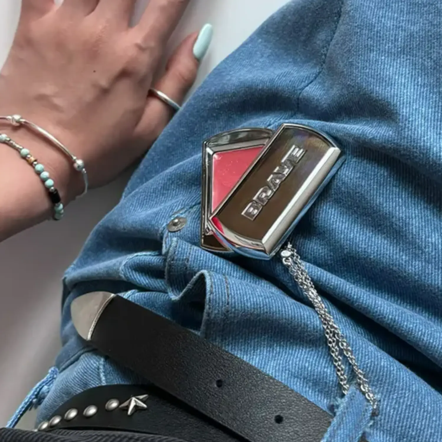 BRAYE Lipsleek Multi Strap – Lipsleek Accessory Chain