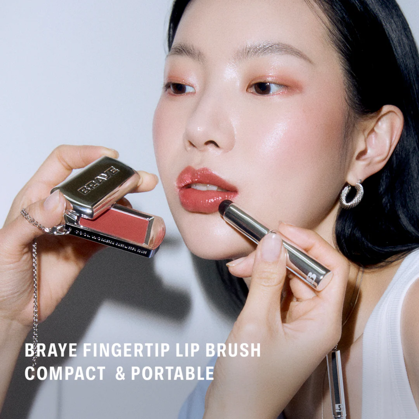 BRAYE Fingertip Brush – Lip & Cheek Makeup Brush (2 Types)